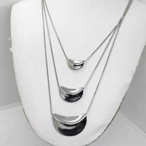 Layered Silver Tone‎ Necklace